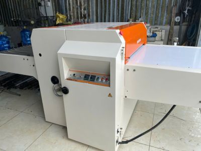 Máy ép keo công nghiệp công suất lớn cho xưởng may